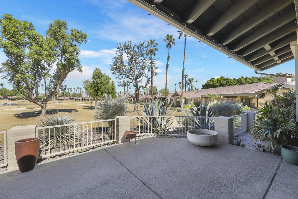 The Lakes Country Cl - Residential