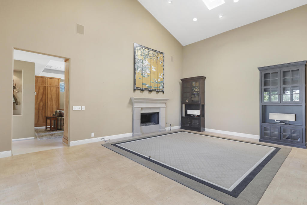 The Lakes Country Cl - Residential