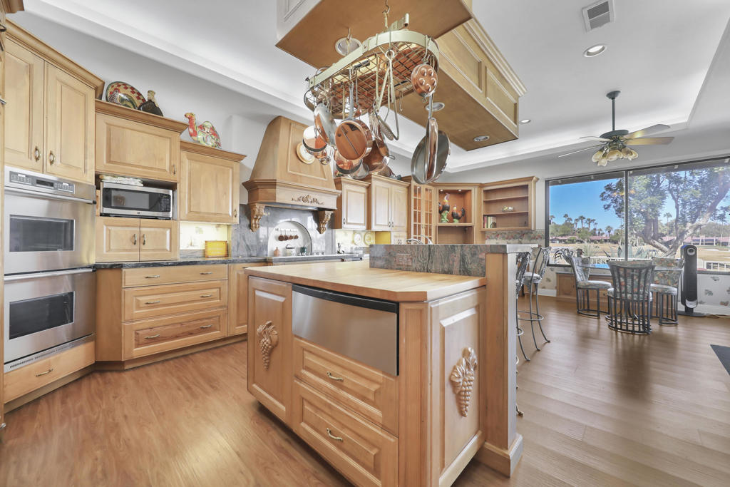 The Lakes Country Cl - Residential