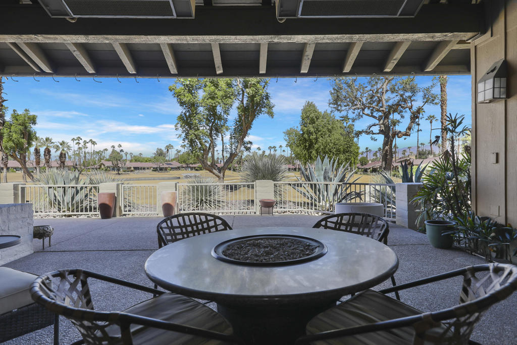 The Lakes Country Cl - Residential