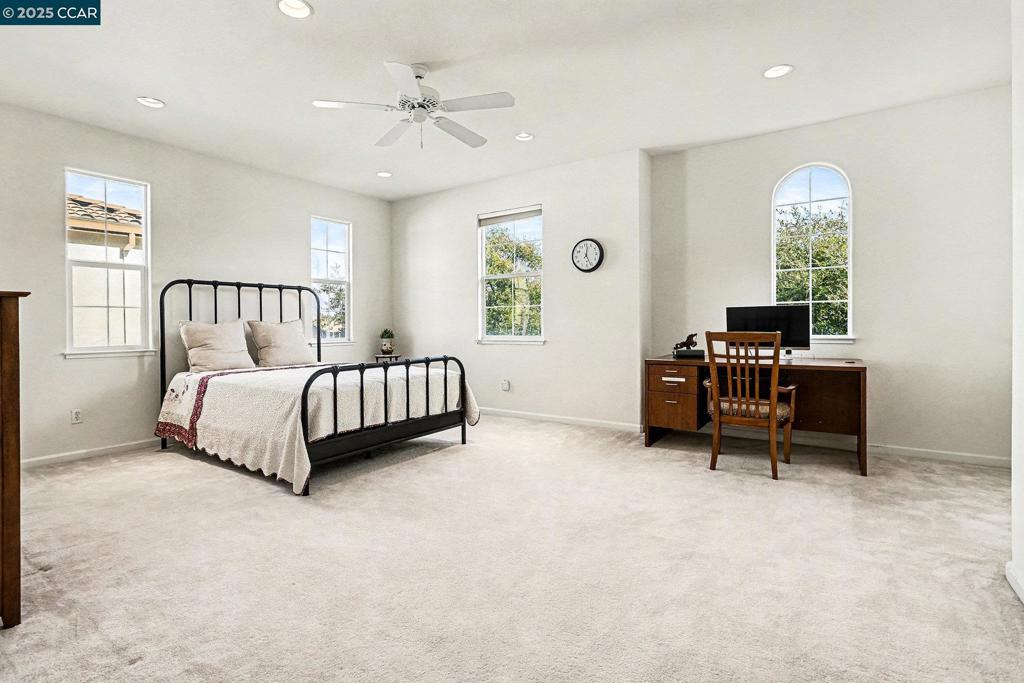 RICHMOND - Residential