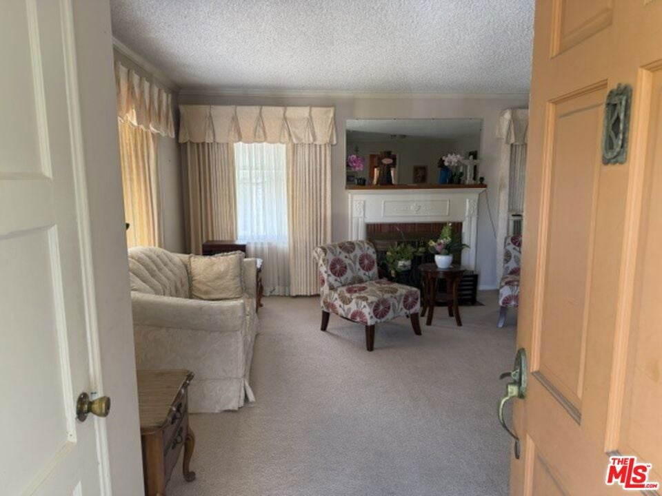 3511 Floresta Avenue, Los Angeles CA 90043