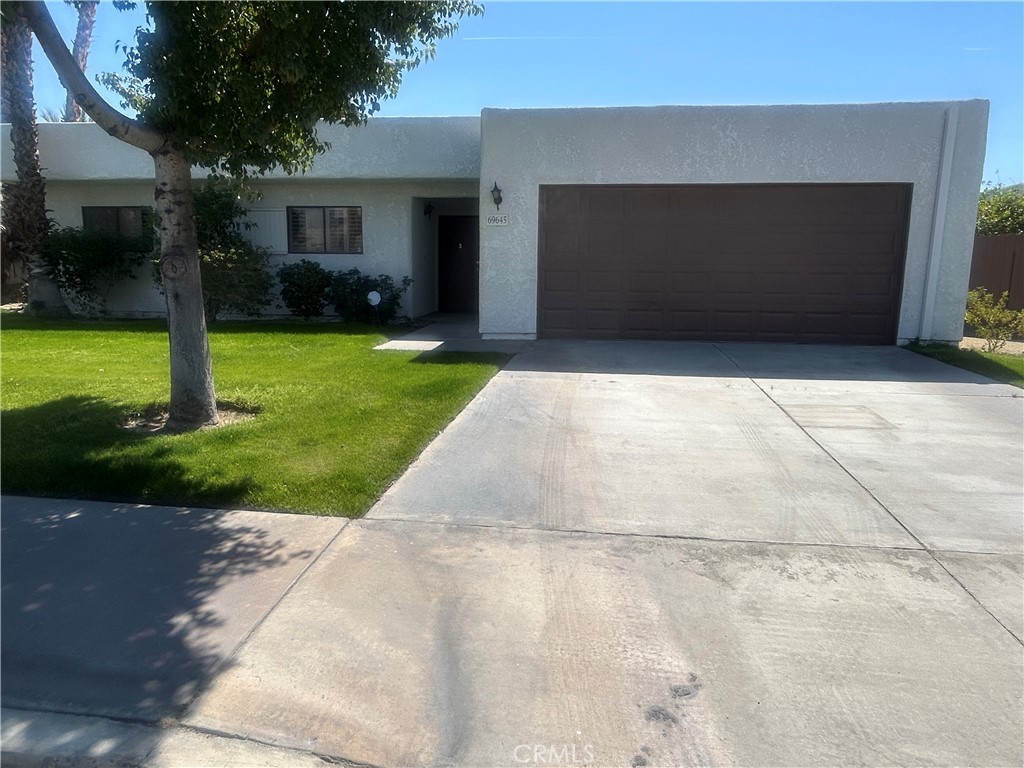 69645 Antonia Way