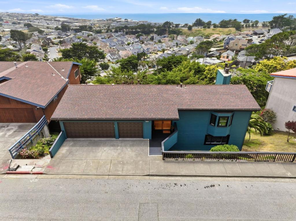 308 Farallon Avenue