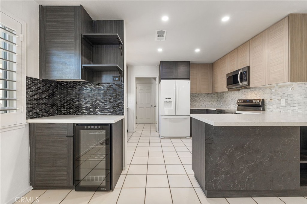 Palm Desert Country Club (32417) - Residential