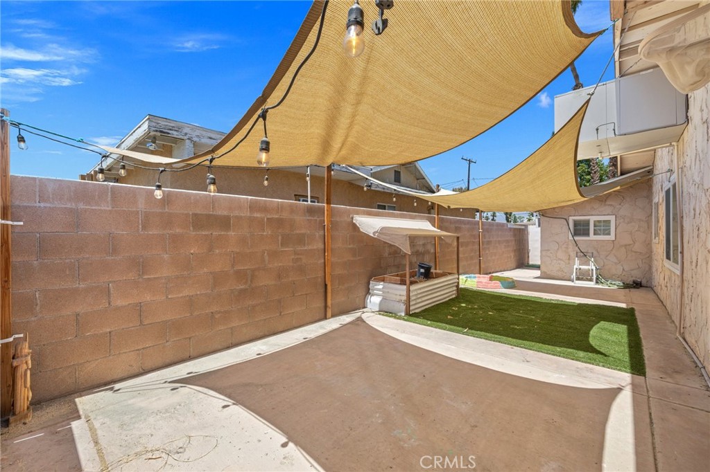 Palm Desert Country Club (32417) - Residential