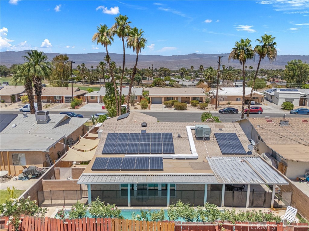 Palm Desert Country Club (32417) - Residential