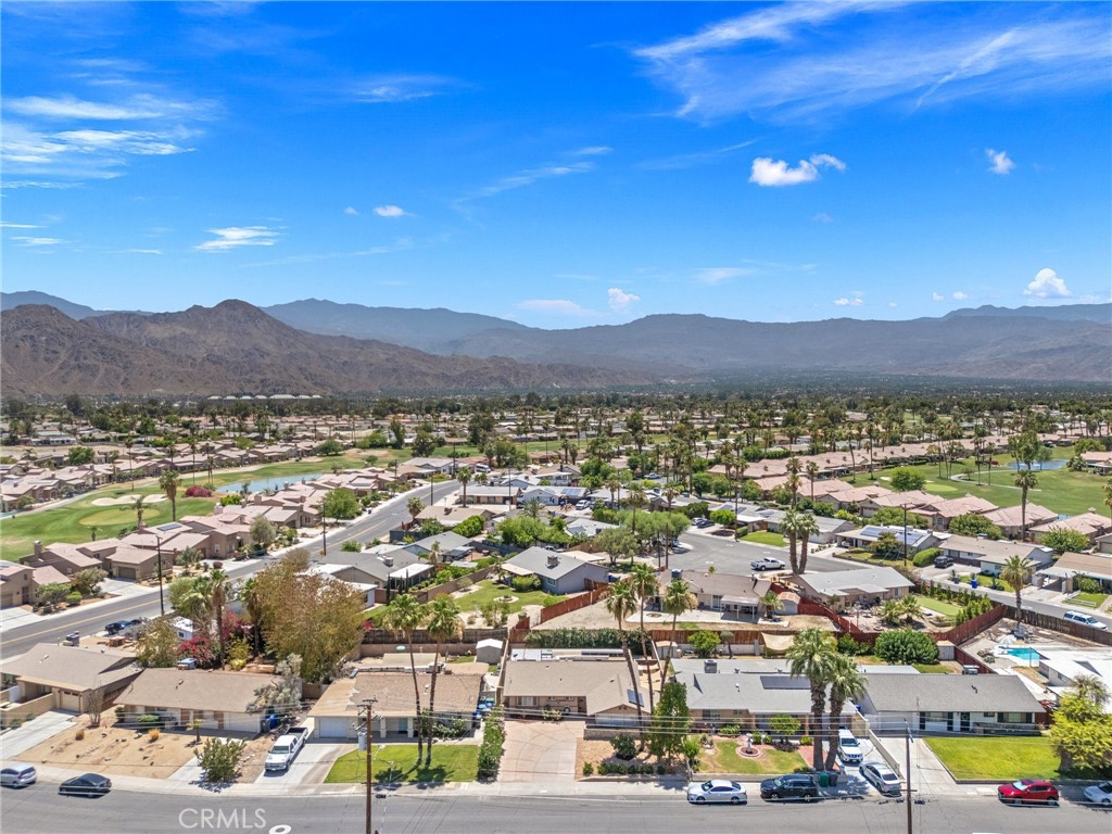 Palm Desert Country Club (32417) - Residential
