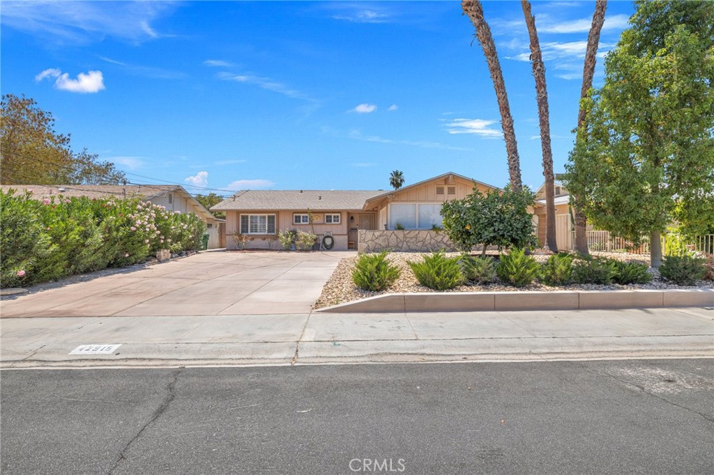 Palm Desert Country Club (32417) - Residential