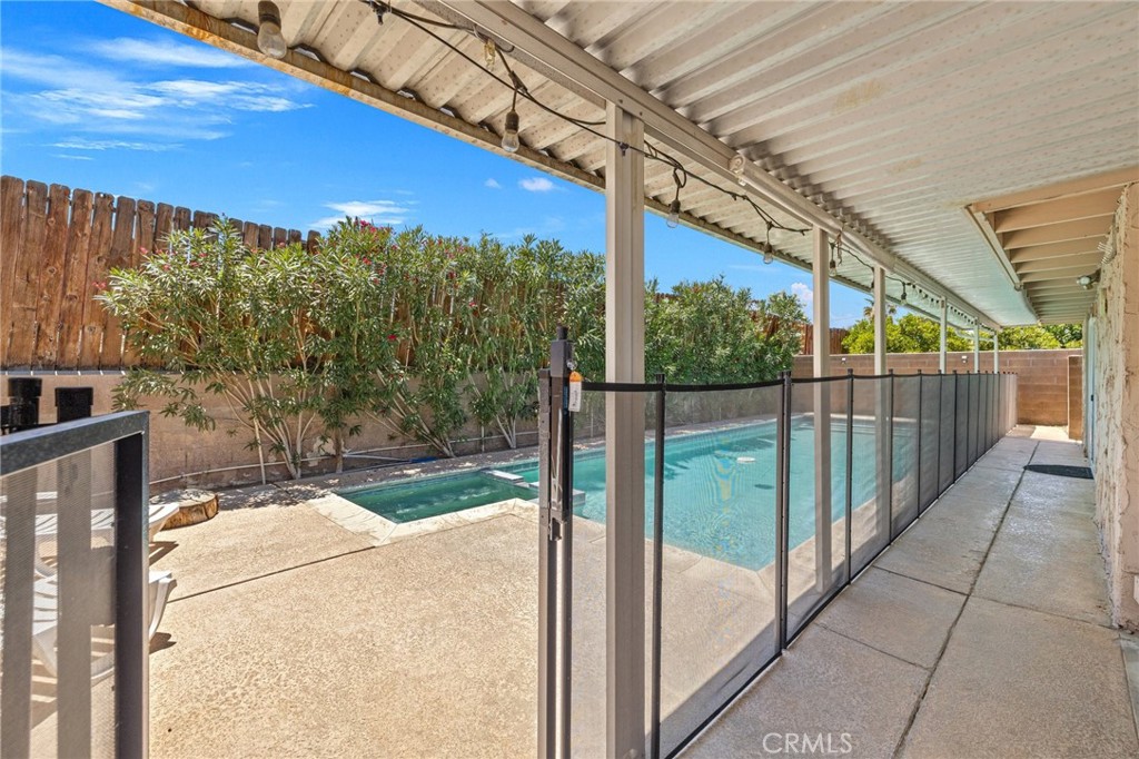 Palm Desert Country Club (32417) - Residential