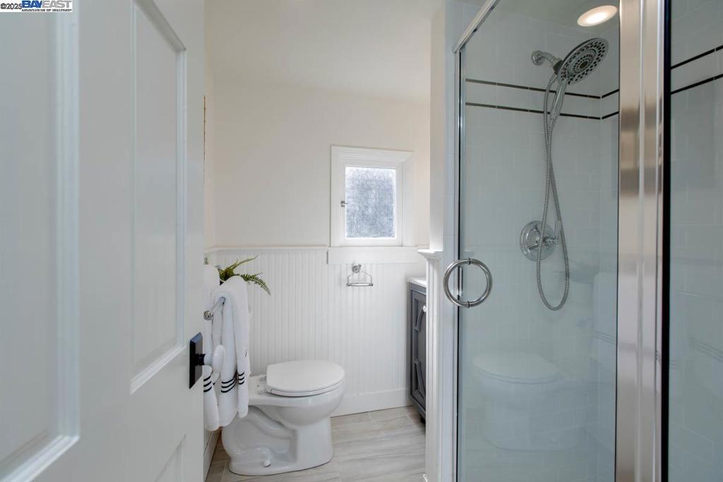 EAST END - Residential