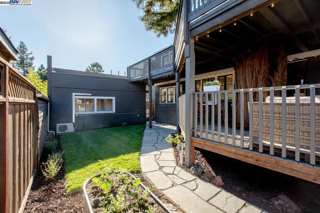 EAST END - Residential