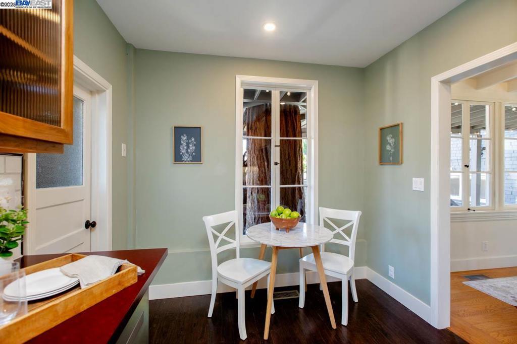 EAST END - Residential