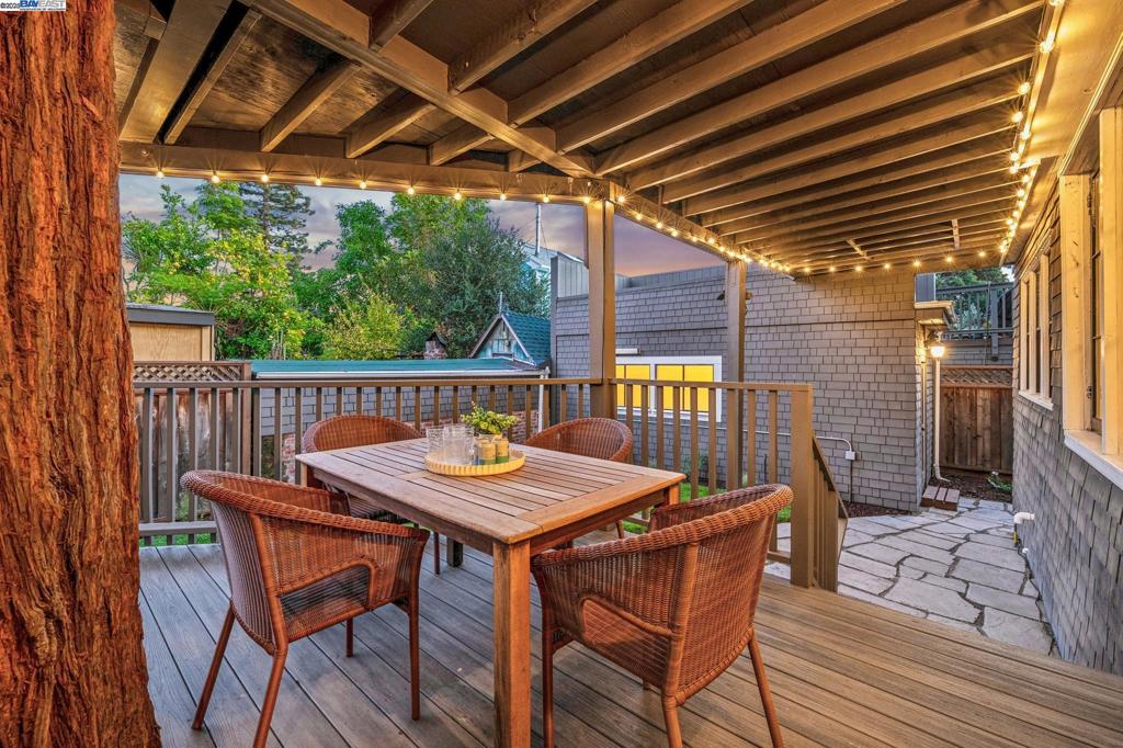 EAST END - Residential