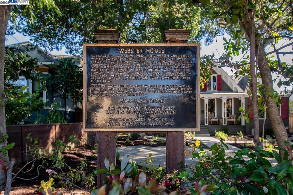 EAST END - Residential