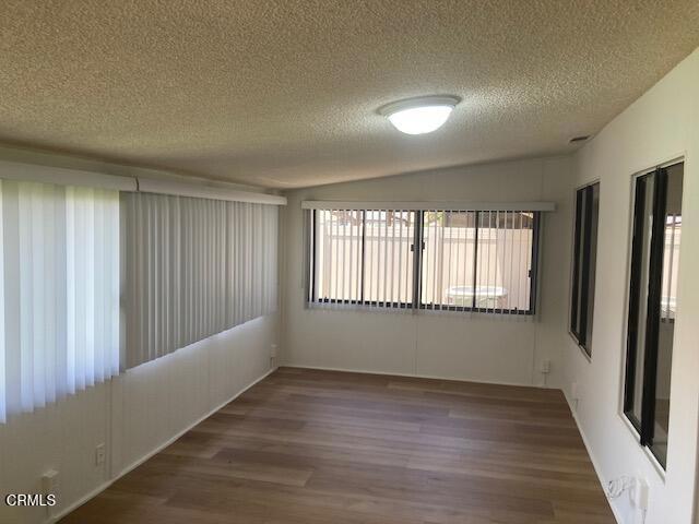 31219 Village 31