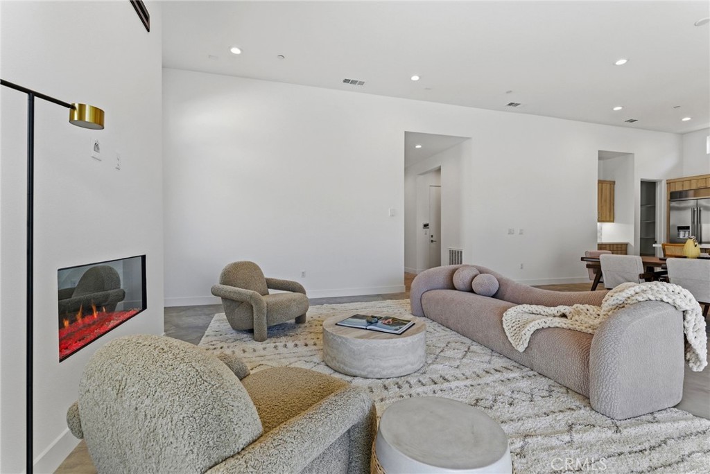 Escena (33274) - Residential