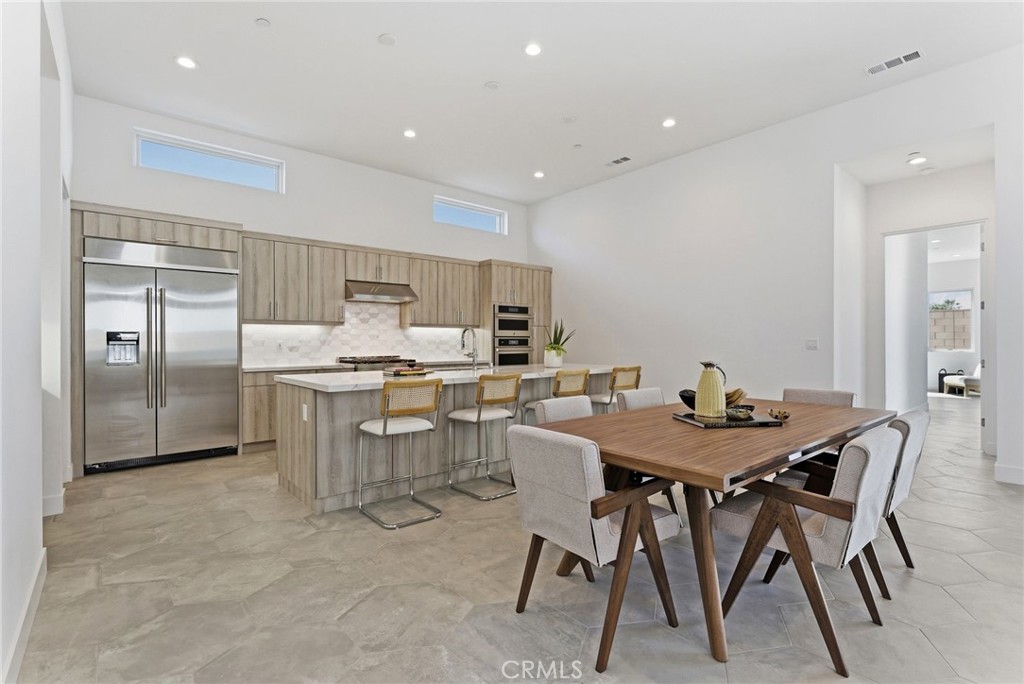 Escena (33274) - Residential