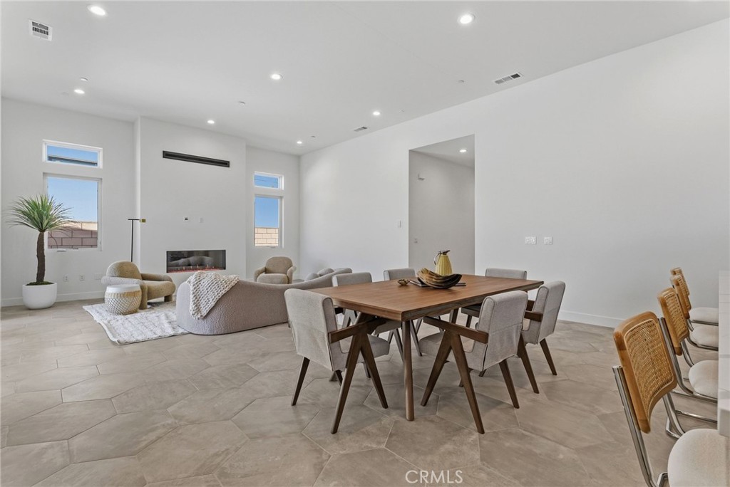 Escena (33274) - Residential