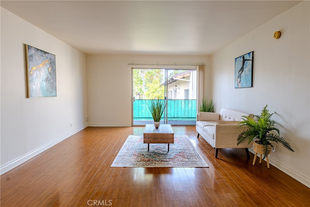 5460 White Oak K301