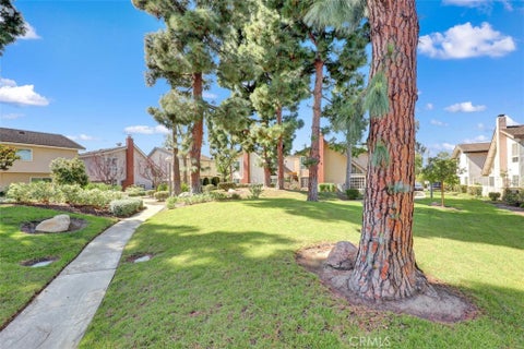 Tiny photo for 5021 Apollo Circle, Los Alamitos, CA 90720 (MLS # PW26225336)