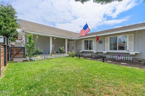 Photo of 9304 Wolverton Street, Ventura, CA 93004 (MLS # V1-36437)