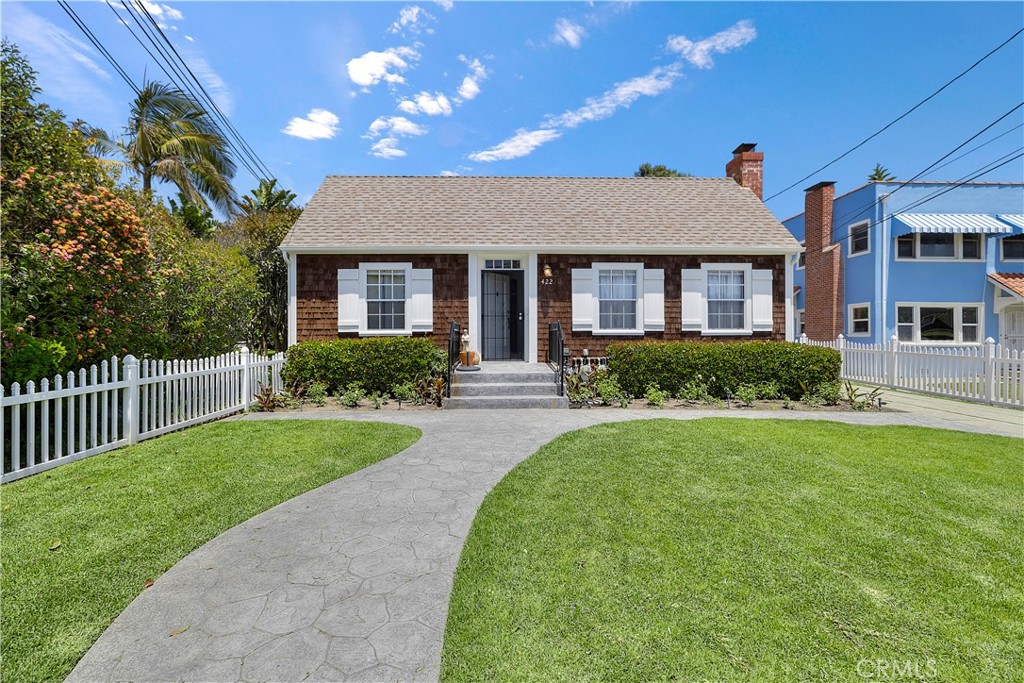 422 W 40th Street