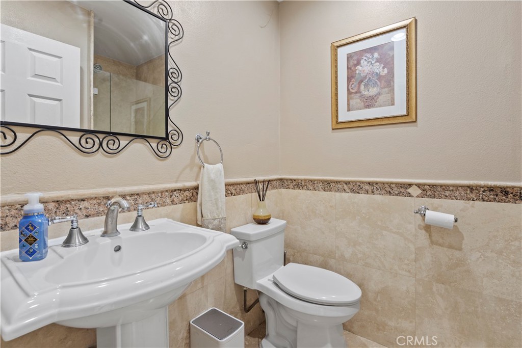 Anaheim Hills Estates (ANHI) - Residential