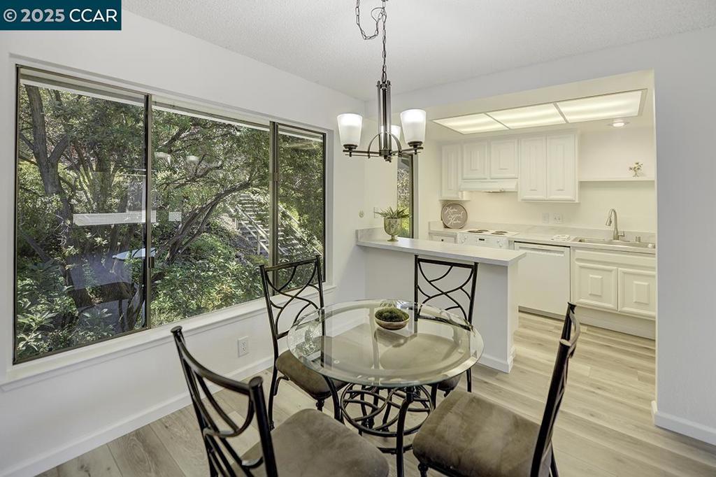 ROSSMOOR - Residential