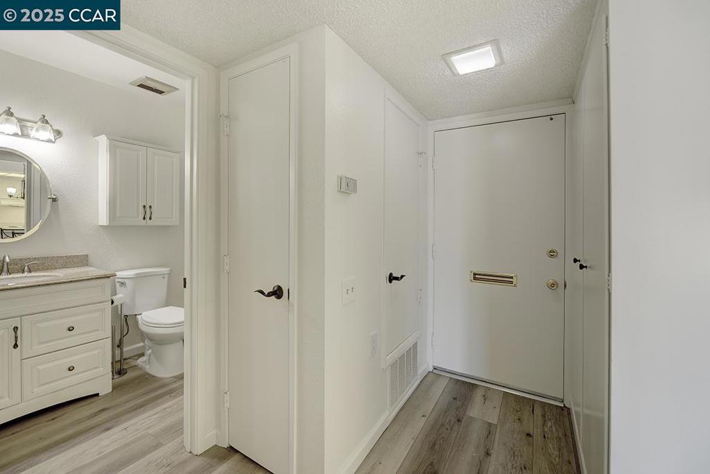 ROSSMOOR - Residential