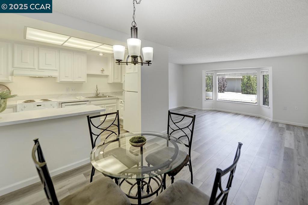 ROSSMOOR - Residential