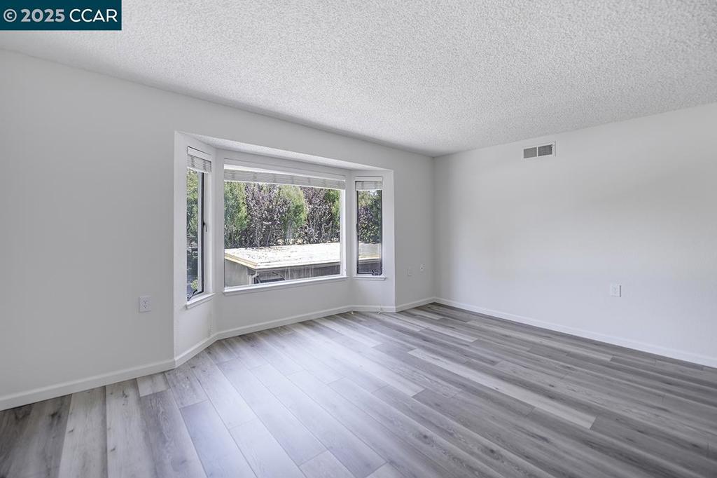 ROSSMOOR - Residential