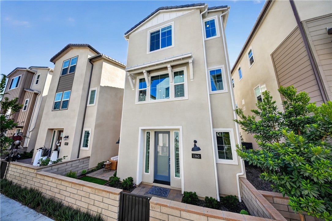 1360 Windmill Road 1360 Windmill Road