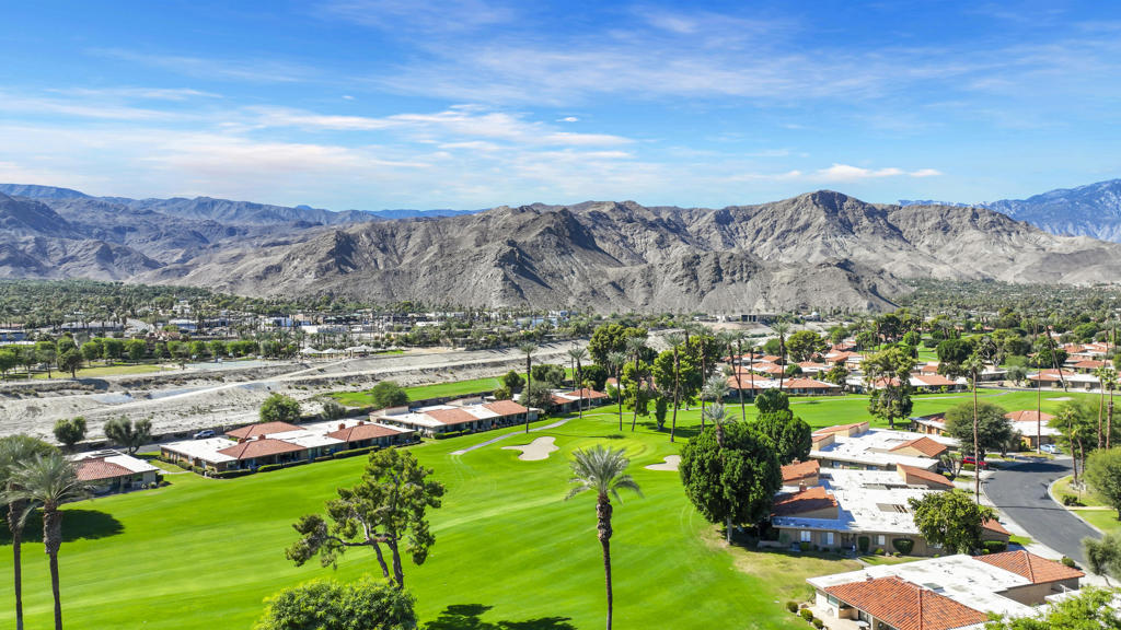 Sunrise C.C. - Residential