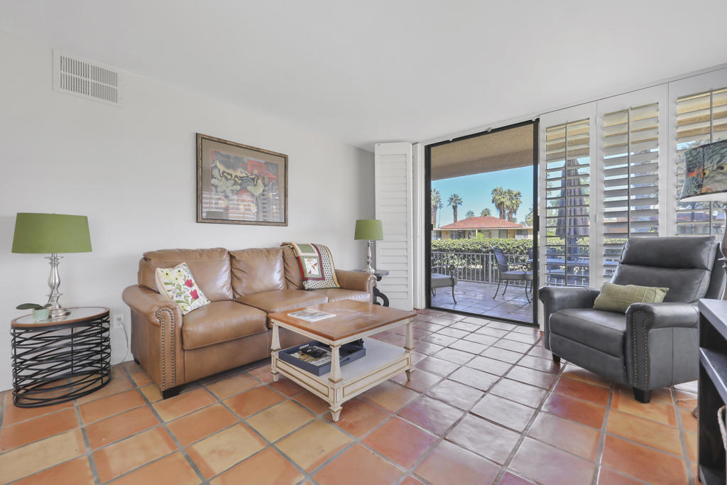 Sunrise C.C. - Residential