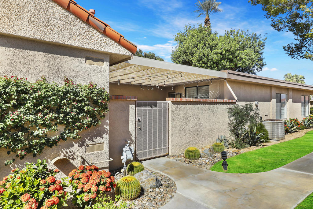 Sunrise C.C. - Residential