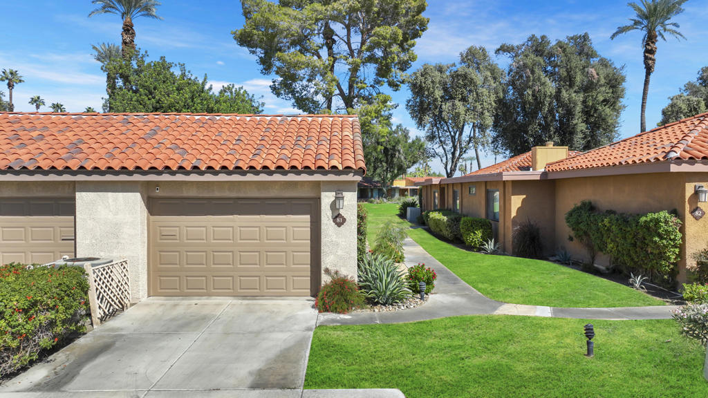 Sunrise C.C. - Residential