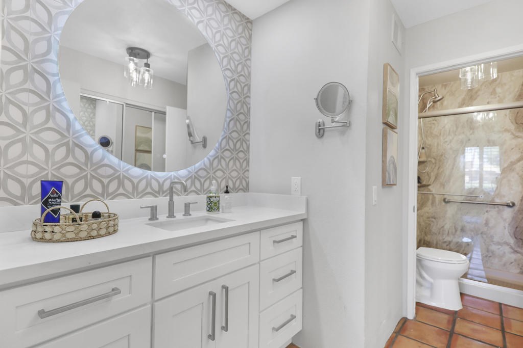 Sunrise C.C. - Residential