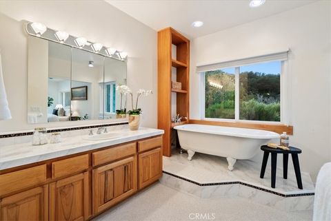 Tiny photo for 4242 Las Tablas Willow Creek Road, Paso Robles, CA 93446 (MLS # NS25221550)