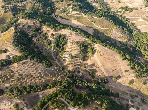 Tiny photo for 4242 Las Tablas Willow Creek Road, Paso Robles, CA 93446 (MLS # NS25221550)