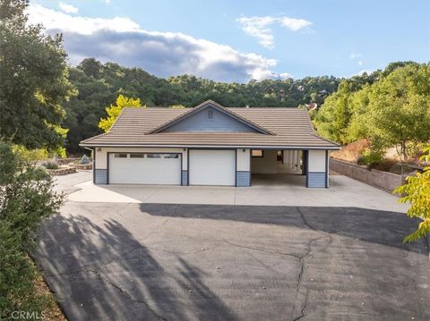 Tiny photo for 4242 Las Tablas Willow Creek Road, Paso Robles, CA 93446 (MLS # NS25221550)