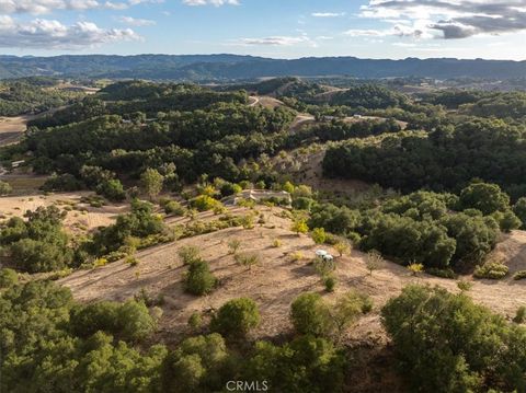 Tiny photo for 4242 Las Tablas Willow Creek Road, Paso Robles, CA 93446 (MLS # NS25221550)