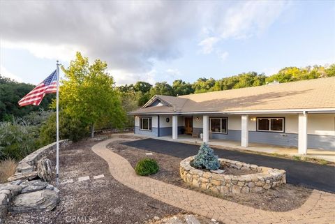 Tiny photo for 4242 Las Tablas Willow Creek Road, Paso Robles, CA 93446 (MLS # NS25221550)