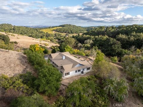 Tiny photo for 4242 Las Tablas Willow Creek Road, Paso Robles, CA 93446 (MLS # NS25221550)