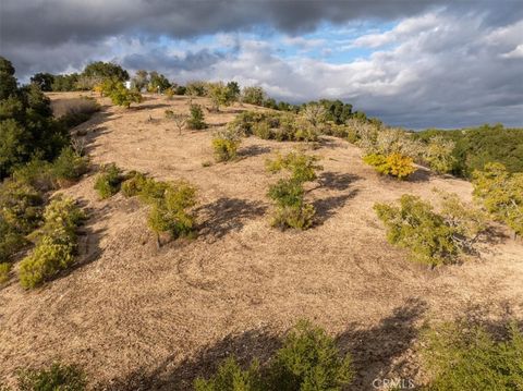 Tiny photo for 4242 Las Tablas Willow Creek Road, Paso Robles, CA 93446 (MLS # NS25221550)