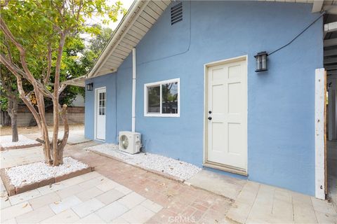 Photo of 1611 1/2 S Fourth Avenue, Arcadia, CA 91006 (MLS # AR26002699)