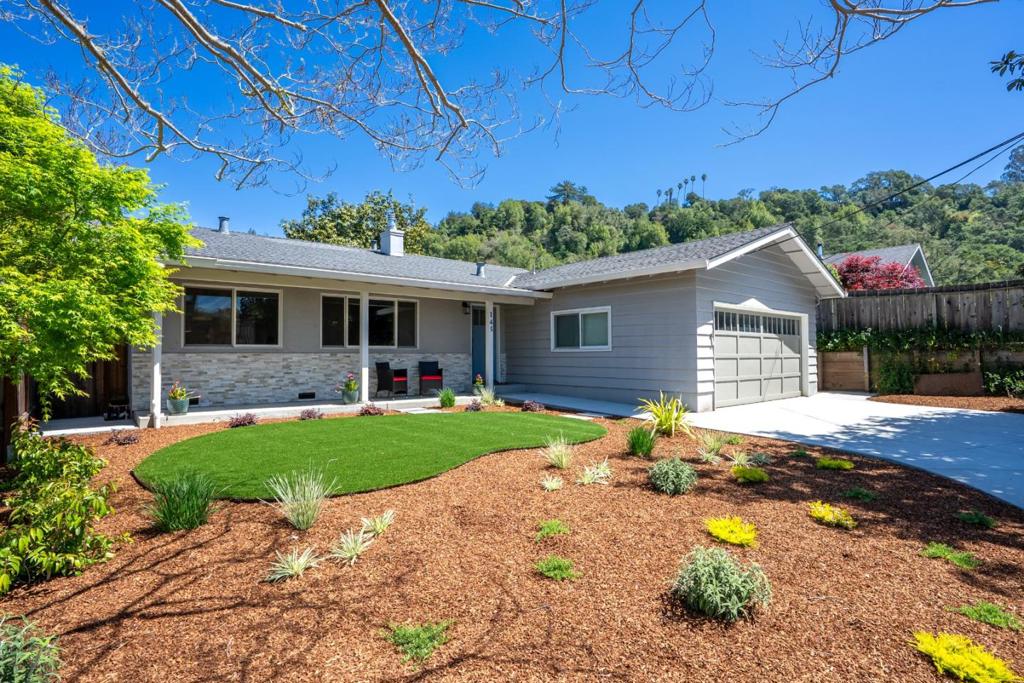 145 Buck Court, Soquel CA 95073