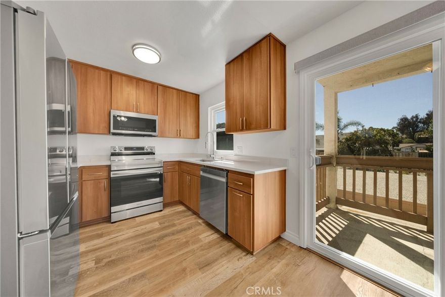 Modern 1-Bed Upstairs Condo with Garage & Balconies



This bright upstairs 1-bedroom, 1-bath condo in Vista Hills offers stylish updates and everyday comfort. The kitchen is outfitted with Samsung appliances, soft-closing drawers, and new cabinets for modern convenience. The open living and dining area features new flooring, a wall A/C unit, ceiling fans in the dining room and bedroom, and abundant natural light. Enjoy the outdoors from both your front and private back balconies, perfect for relaxing or entertaining.



Additional highlights include washer/dryer hookups, a one-car garage, and access to community amenities such as a pool, spa, and tennis courts. Conveniently located near the transit center, shopping, dining, and parks, this condo blends comfort, style, and accessibility.



This property is available for both agent-led and self-guided showings, making it easy to tour on your schedule.