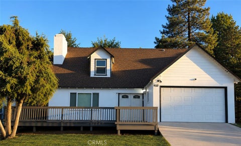 Photo of 9116 Whispering Pines Rd, Frazier Park, CA 93225 (MLS # SR26154698)