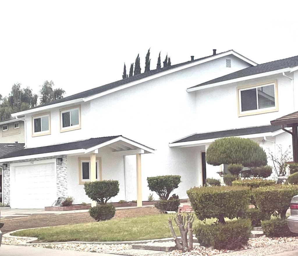 Similar Properties